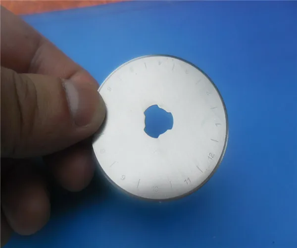 Горячая Распродажа 100 шт./лот 45 мм вращающееся лезвие резака Ugyen Hop steel SKS 7|45mm rotary