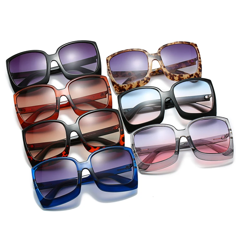 

New Big Square Sunglasses Women Fashion Brand Designer Oversized Sun Glasses Ladies Vintage Gradient Eyewear Shades