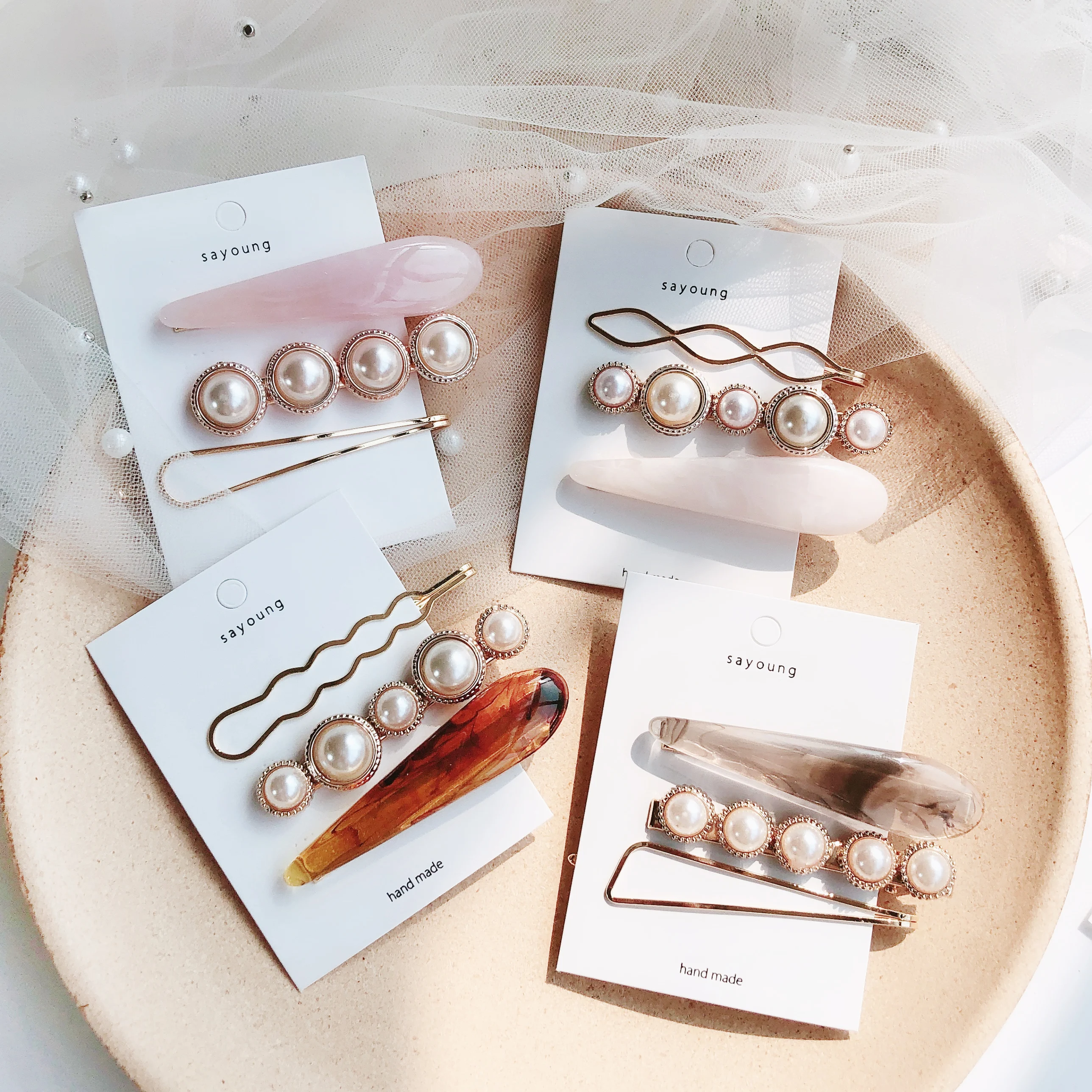 Набор комбинированных заколок для волос с красным жемчугом женский зажим в