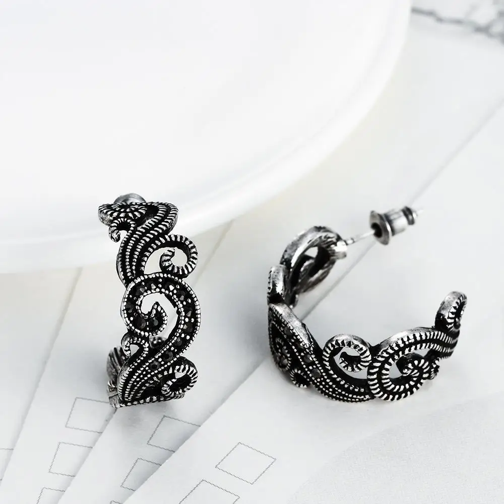 Euramerican Czech Zirconia Hollow Arabesquitic Stud Earrings Blacken Vintage Wanita Cantik Bijoux Women Jewelry Perhiasan | Украшения и