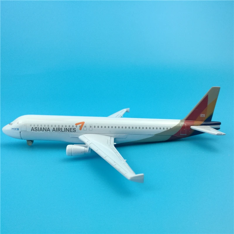 16 см с колесами Asiana Airways A320 модель самолета 1:230 металлический сувенир туриста