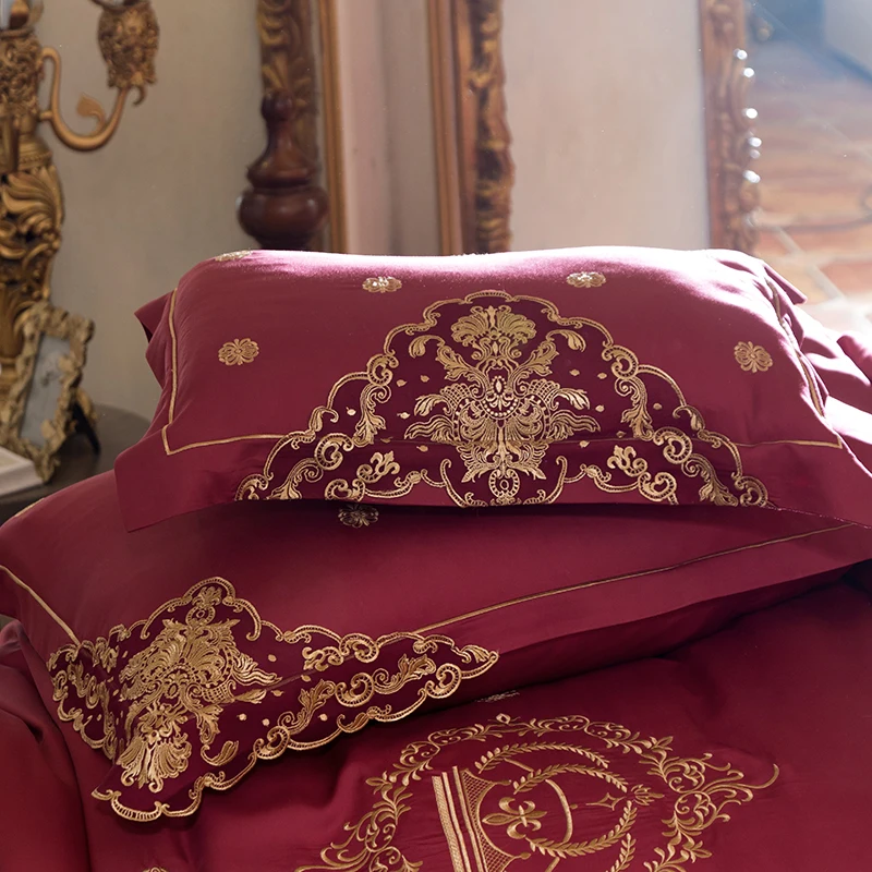 летний комплект постельного белья Tencel 2018 года, красный, размеры Queen и King, с вышивкой на наволочках и простыне, мягкие постельные принадлежности для свадьбы.