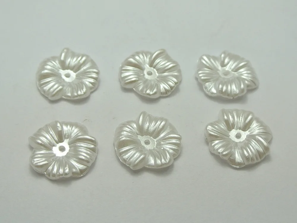 

100 Pure White Acrylic Pearl Flat Bead Cap Flower Beads 16mm Center Hole Beads
