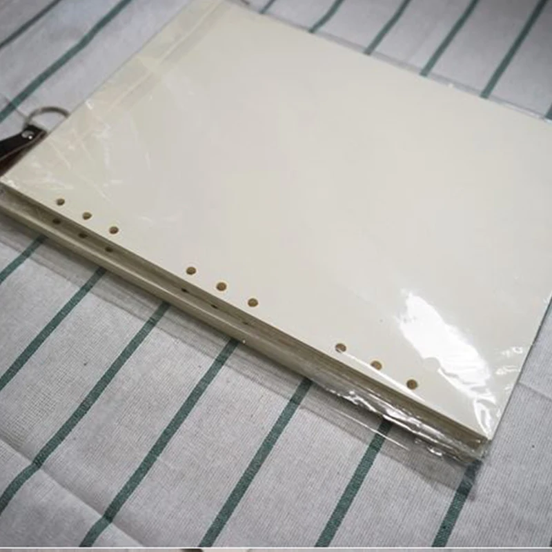 Блокнот со спиральными скетчинговыми страницами 60 листов 9 отверстий |