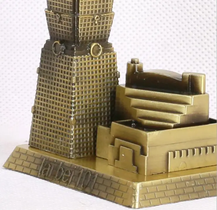 Retro World Famous Building Model Bronze Replica Metal Crafts 2 Size Optional H43 | Дом и сад