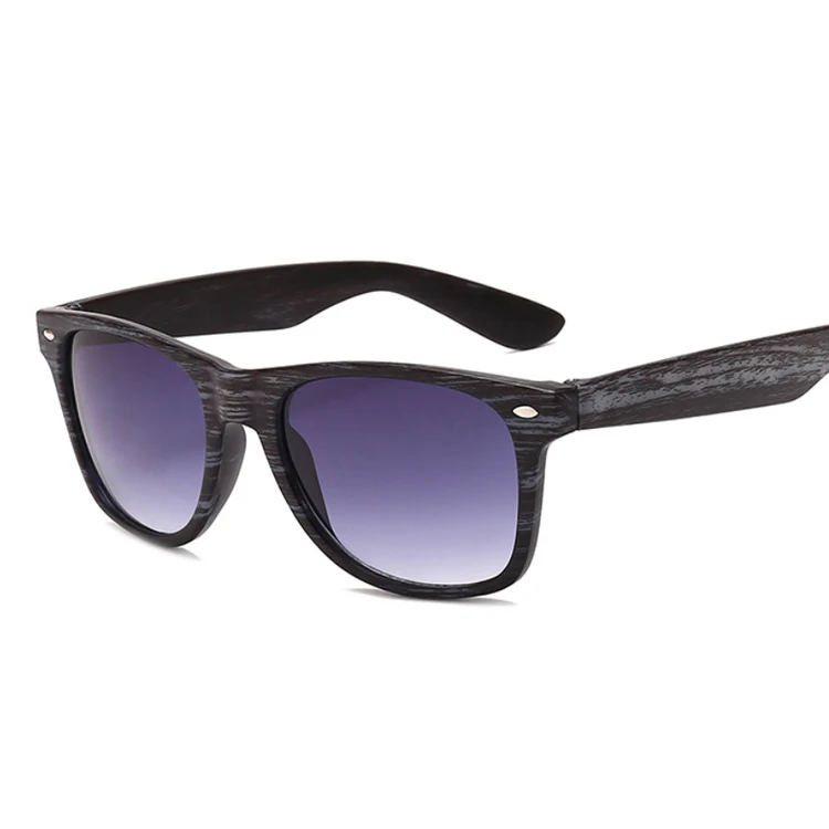Imitation Wood Shades Women Sunglasses Black Fashion Square Small Frame Vintage Retro Glasses Unisex Oculos Feminino - Цвет линз: Black grain