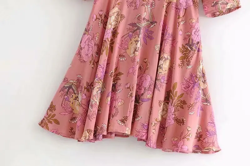 Женское пляжное платье миди VOGUEIN розовое/черное с цветочным принтом и рукавом 3/4