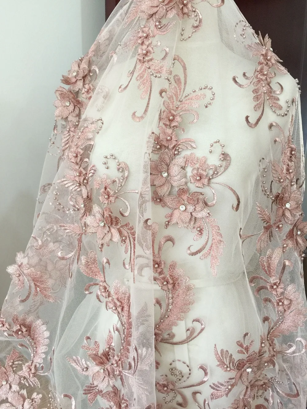 

1 yard Delicate African 3D Rhinestone Beaded Blossom Flower Lace Fabric in Dust Pink For Prom Dress Evening Gown 130cm wide