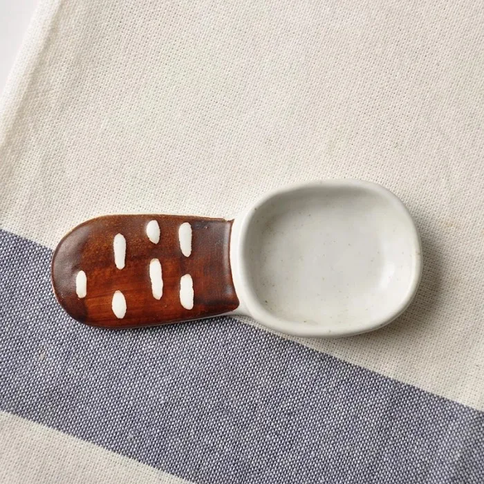 Spoon 4 шт. Миска набор посуды мультяшная ручная роспись керамическая посуда ручной работы детская Милая чаша для завтрака детская посуда - Цвет: Spoon