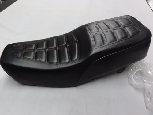 

GN125 Motorcycle Seat Assy Motorbike Black Leather Seat Cover Retro Cushion