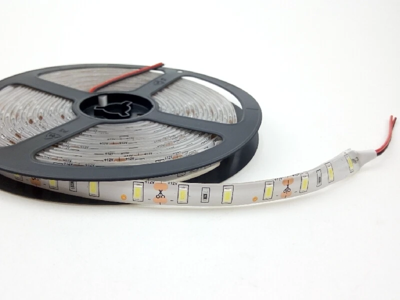 Светодиодная лента с пассивным ИК датчиком движения 5 м SMD 5050 5630 300LED s теплый белый