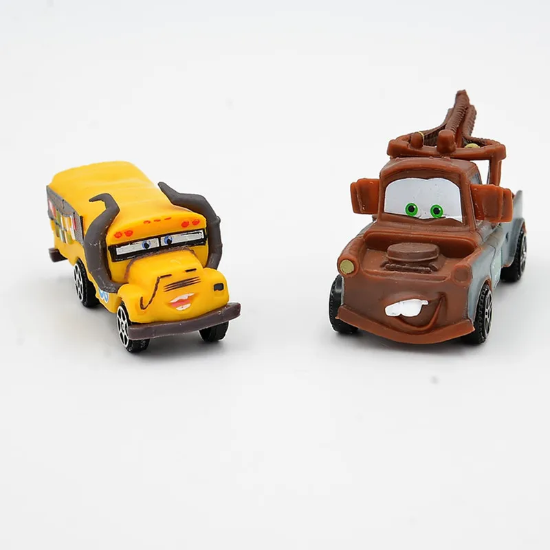 Дисней Pixar Cars 3 6 шт./компл./комплект 7 см милый мини Молния Маккуин Джексон шторм