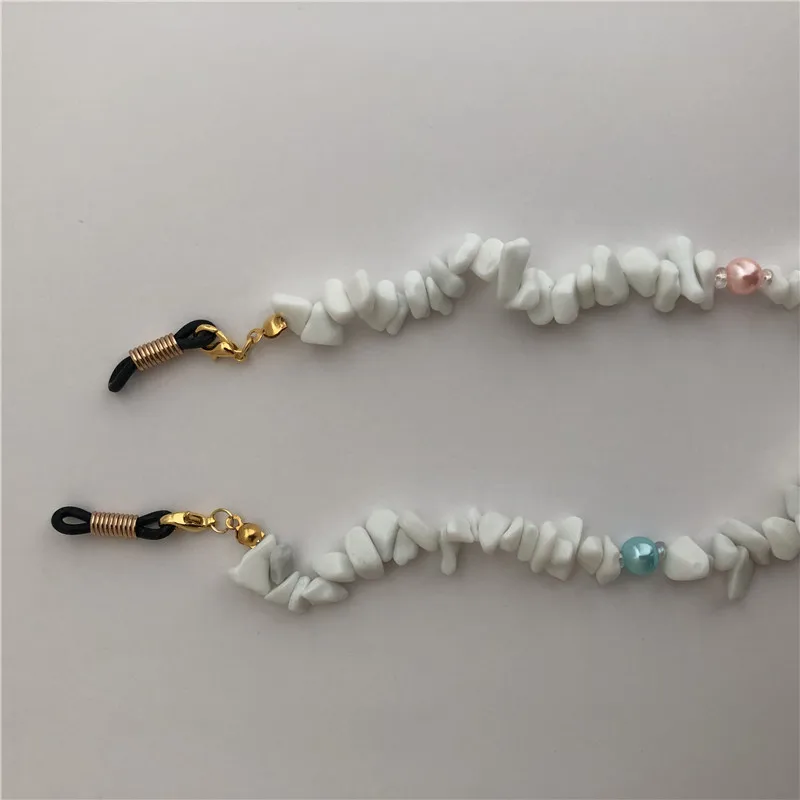 Цепочка для очков ручной работы с бусинами из Белого Натурального Камня шнур