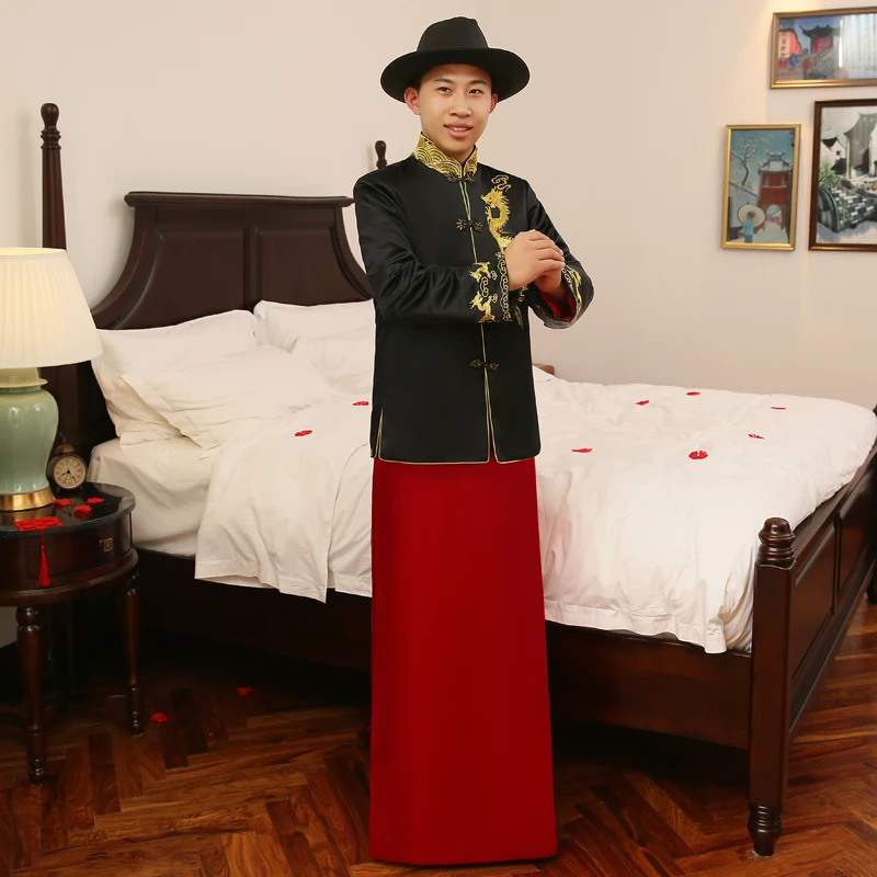 

2018 Spring & summer Special Fashion show chinese male Traditional bridegroom Suit chinese style wedding long dragon gown Robe