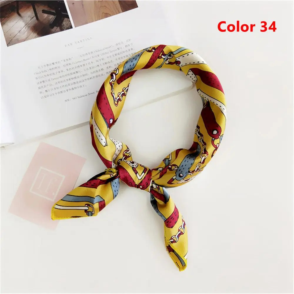 Color 34 LEONLION купить один получить один элегантный женский маленький квадратный шелковый сатиновый шарф ретро украшения на шею повязка для волос несколько стилей - Цвет: Color 34