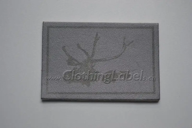 Пользовательская кожаная этикетка для джинсовой ткани печать логотипа высечка