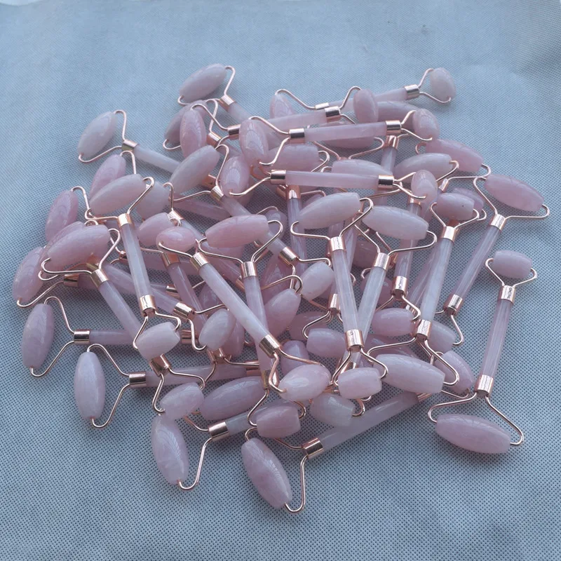 Розовый массажный ролик с двойной головкой натуральный розовый кристалл