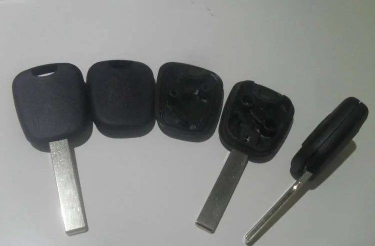 

10 pcs/lot Blank Replacement Transponder Key Shell For Peugeot 307 With Groove