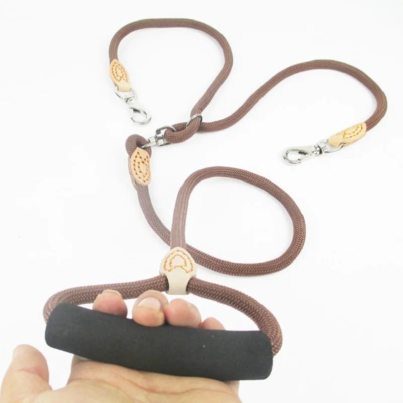 Маленький поводок для двух собак 1 2 средних поводка домашних животных ручка из