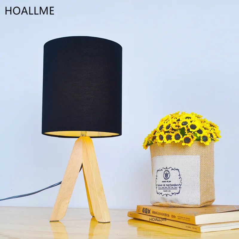 Минималистичный фарбический светильник настольная лампа со штативом