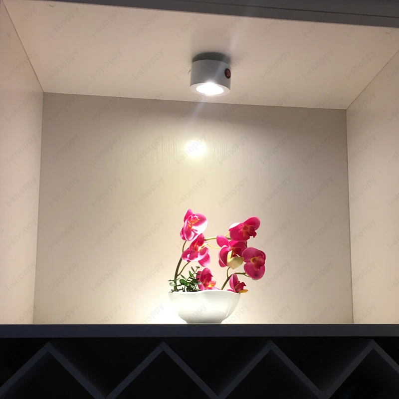 Светодиодный потолочный светильник с COB матрицей лампа точечная кнопкой