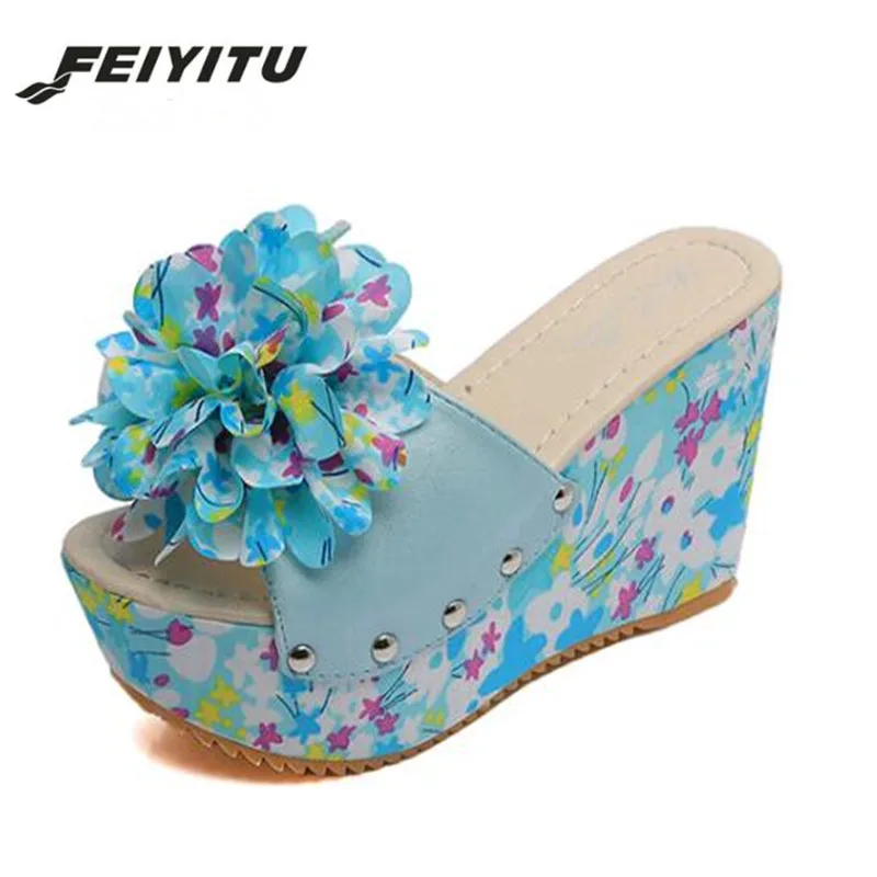 Женские летние тапочки FeiYiTu 2019 на танкетке толстые для маффинов новинка
