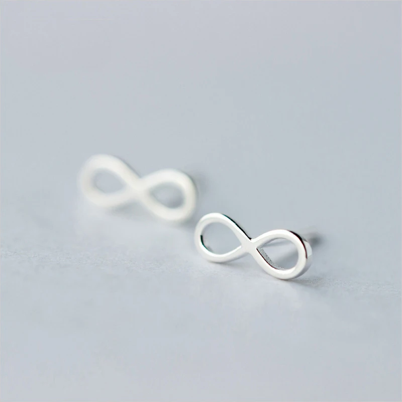 

Женские серьги-гвоздики с узлом MloveAcc, из серебра 925 пробы