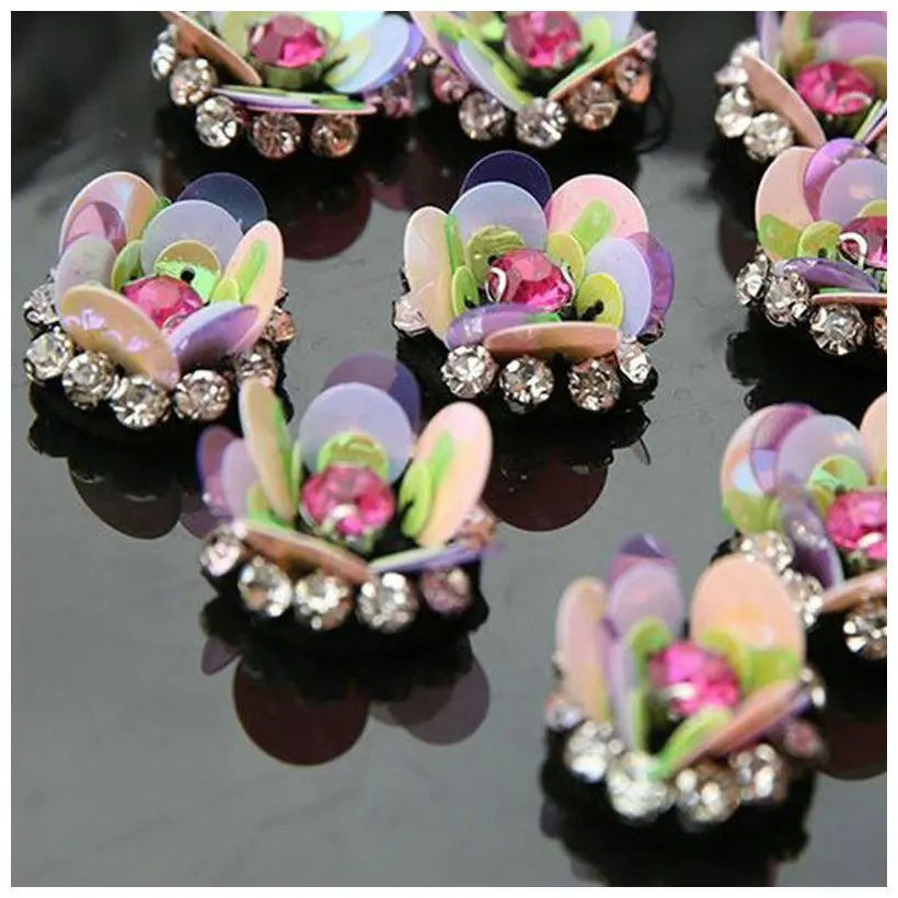 handmade beaded sequin Rhinestone 3D mini pink flowers patch applique for DIY coat shoes brooch sew-on | Дом и сад