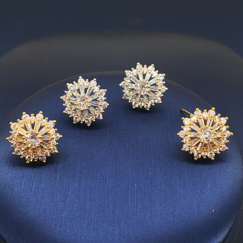 Nankiya/новые трендовые серьги-гвоздики с цветами Mujer Moda 2018 сверкающие кубическим