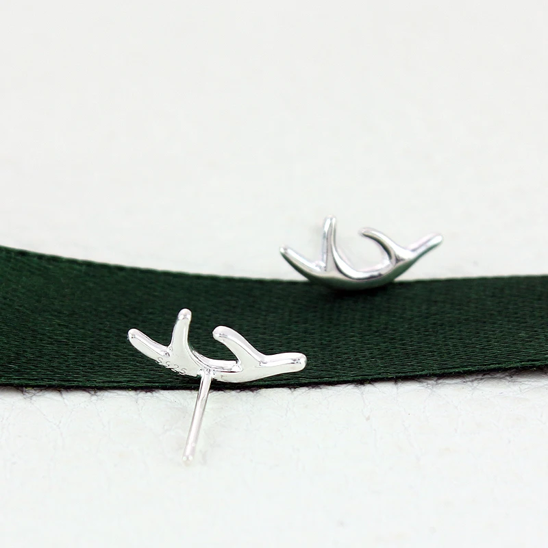 Женские серьги гвоздики ROCKART из чистого серебра Милые простые романтические