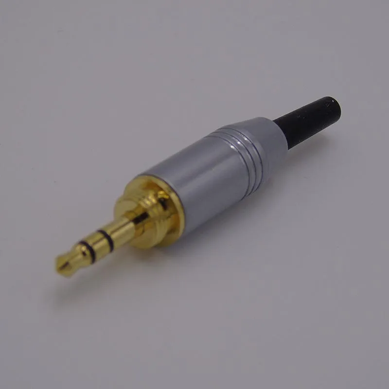 

High quality 3.5mm stereo audio plug with all-metal case and gold plated male connection plug