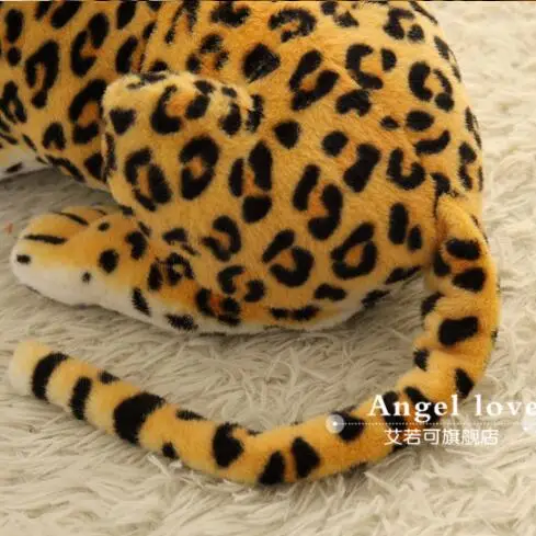 

1pcs 30cm Simulation Leopard Panther simulation animal gift plush high quality classic toys for children gift free shipping