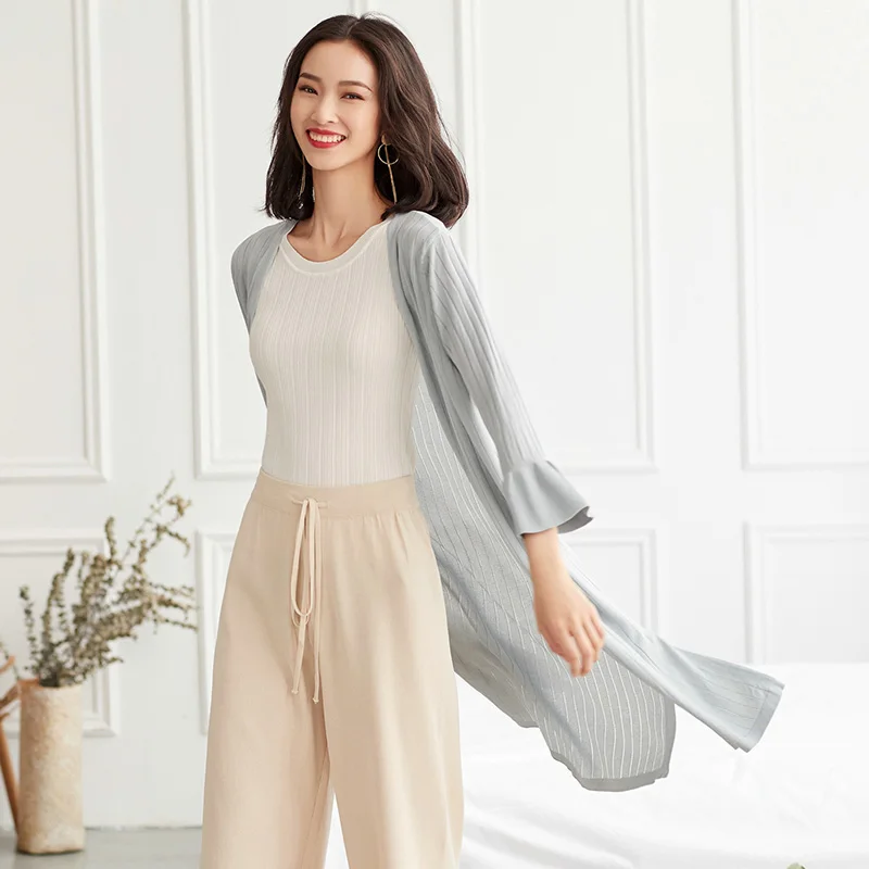 Women Summer Outcoat White Pink Female V-Neck Casual Silk Beach Sunscreen Cardigan New Pagoda Sleeve Thin Long |