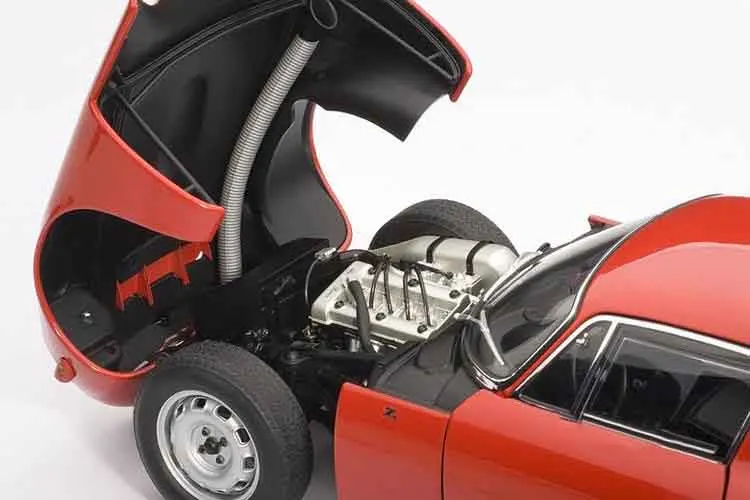 1:18 AUTOart 1963 Alfa Romeo TZ ALFA ROMEO TZ модель автомобиля из сплава для детей Подарки