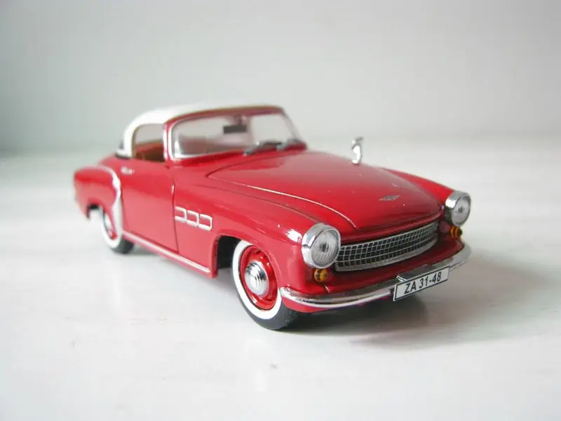 Ist модель 1:43 Wartburg 311 Кемпинг Бутик брелок для автомобильных ключей игрушки детей