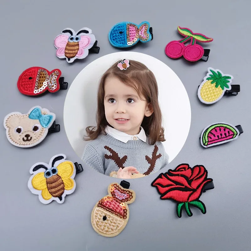 

Hylidge милые фрукты Детские зажимы для волос Корея вышивка детская шпилька девушки челка клип маленькие заколки для волос Детские украшения д...