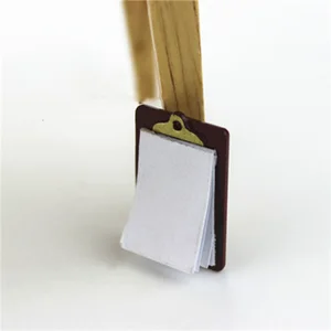 Миниатюрные аксессуары для кукольного домика, миниатюрная доска для письма с зажимом, папка для файлов, канцелярские принадлежности, доска, игрушки для декора кукольного домика, 112