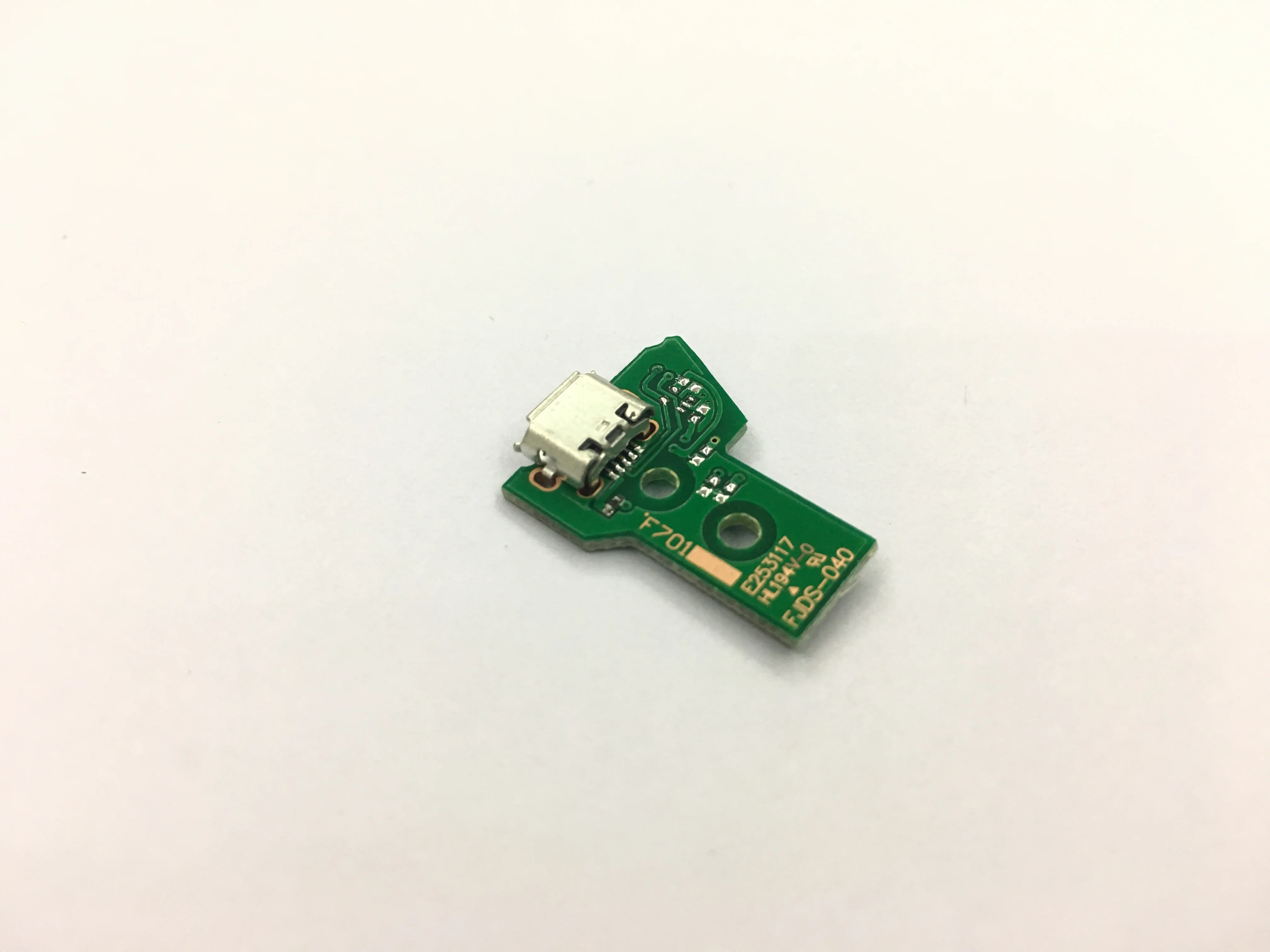 50 шт./лот женственная USB-розетка для зарядки игрового контроллера PS4 | Электроника