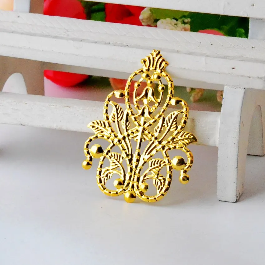 

MIAOCHI 30Pcs gold tone Filigree Wraps Flower Connectors Metal Crafts Gift Decoration DIY Findings 4.8x3.5cm