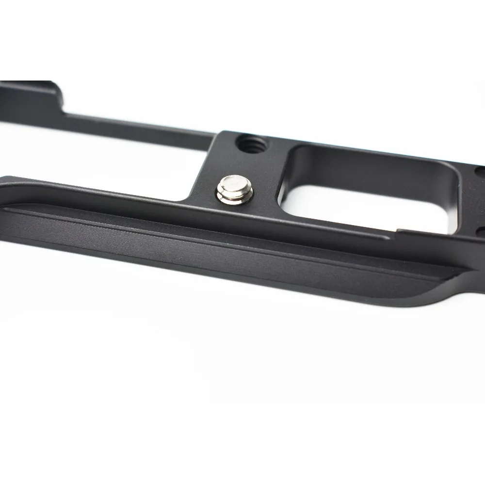 

Vertical L Type Bracket Holder Tripod Quick Release Plate Base Handle Grip For Olympus OM-D E-M10 mark ii Camera Grip