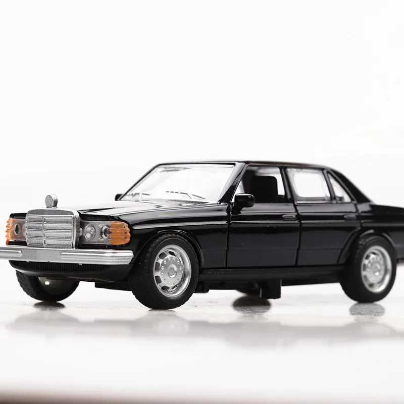 Классическая продажа 1:36 Роскошная маленькая модель сплава автомобиля имитация