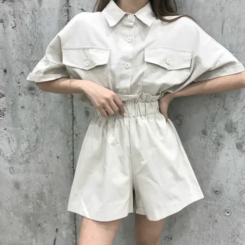 Однобортные шорты без рукавов с воротником и поясом на резинке в шикарном стиле