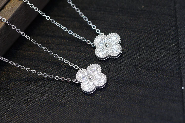Silverwill стерлингового серебра 925 женские украшения Ясно CZ проложить клевер кулон
