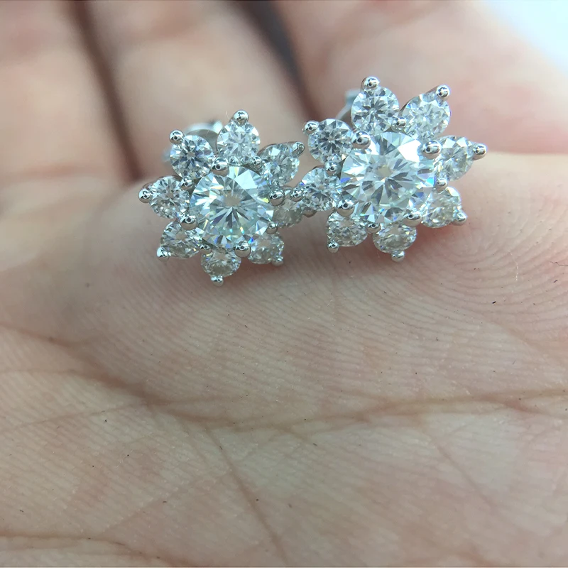 

18K White Gold Round Excellent Loose 6MM Moissanite Earrings Flower Stud Earrings For Women Moissanite Jewelry