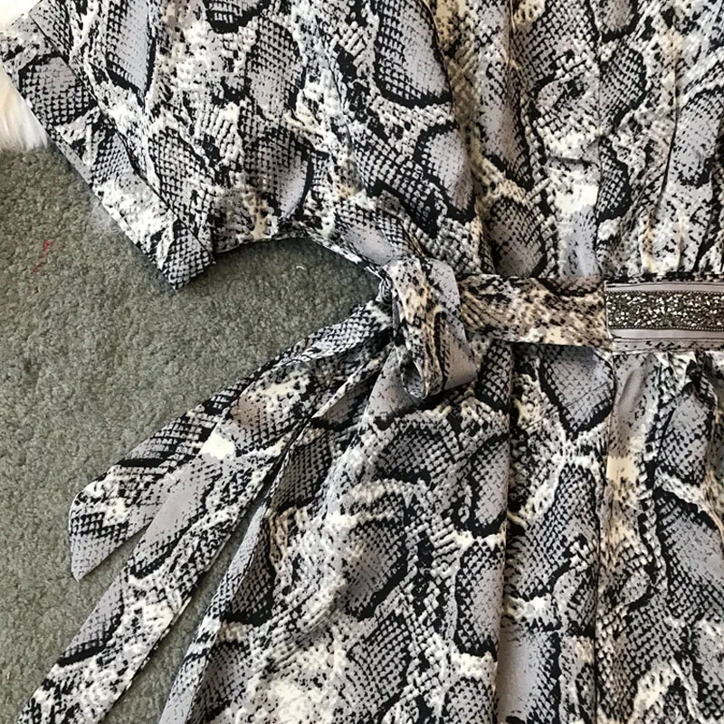 Шикарное змеиное платье с коротким рукавом, женское платье, летнее Новое свободное тонкое длинное платье с поясом, женская мода