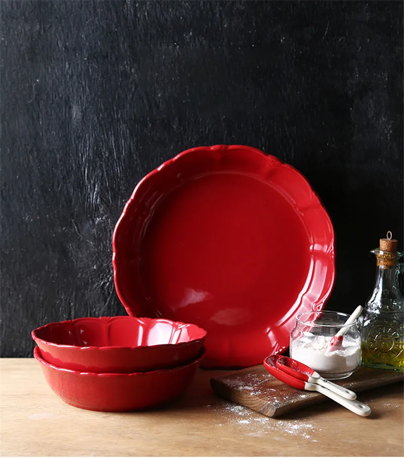 Ceramic Plate Round Tray Red Dish Platos Christmas Plate Griddle Pizza Plate Heat Resistant Soup Tray Delicate Tableware 1pcs