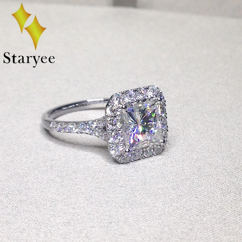 Сертифицированный Муассанит Обручение кольцо Лаборатория Grown 1.7ct Принцесса Cut