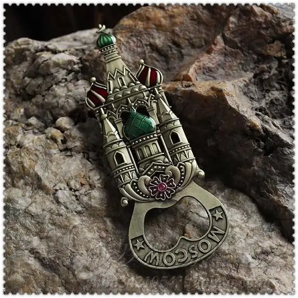 

European retro Castle decoration metal beer bottle opener for my bottle wine aerator in bares juice dispenser bar tools KPQ010
