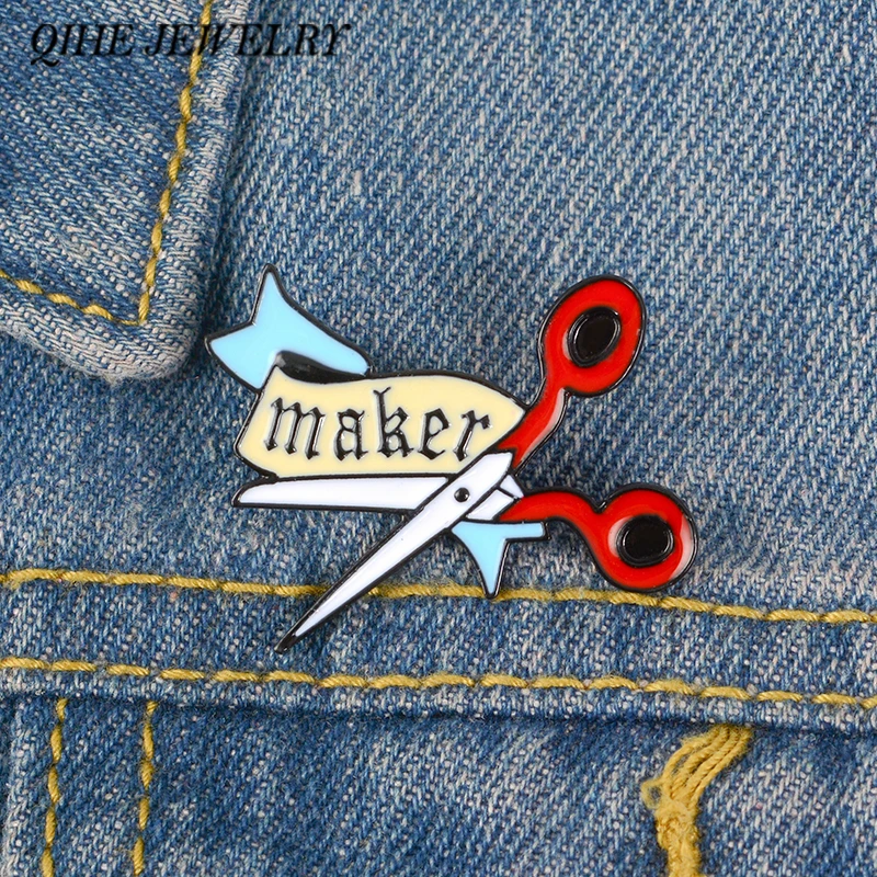 

QIHE JEWELRY Maker Pin Scissors Brooches Craft Accessories Knitters Badges Sewist Embroidery Lover Jewelry