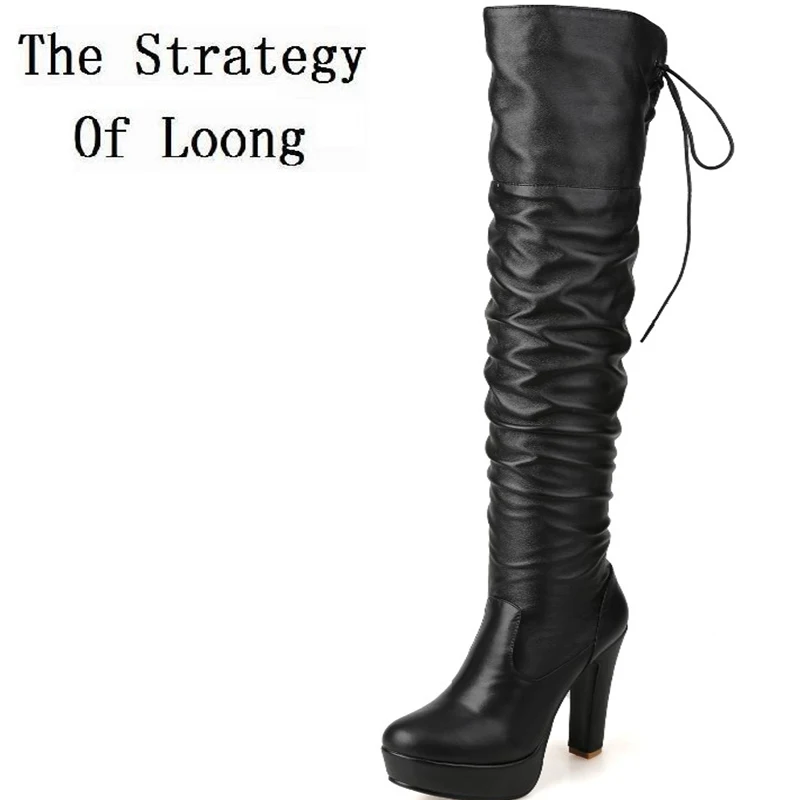 Женские зимние кожаные сапоги выше колена со шнуровкой на высоком каблуке